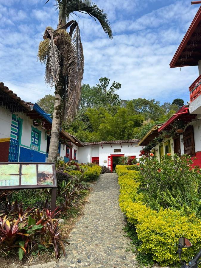 Hotel Spanglish Colombia Jericoc  Esterno foto